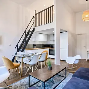 Appartement Bright 3-bedroom 2-bathroom Flat., Rijsel